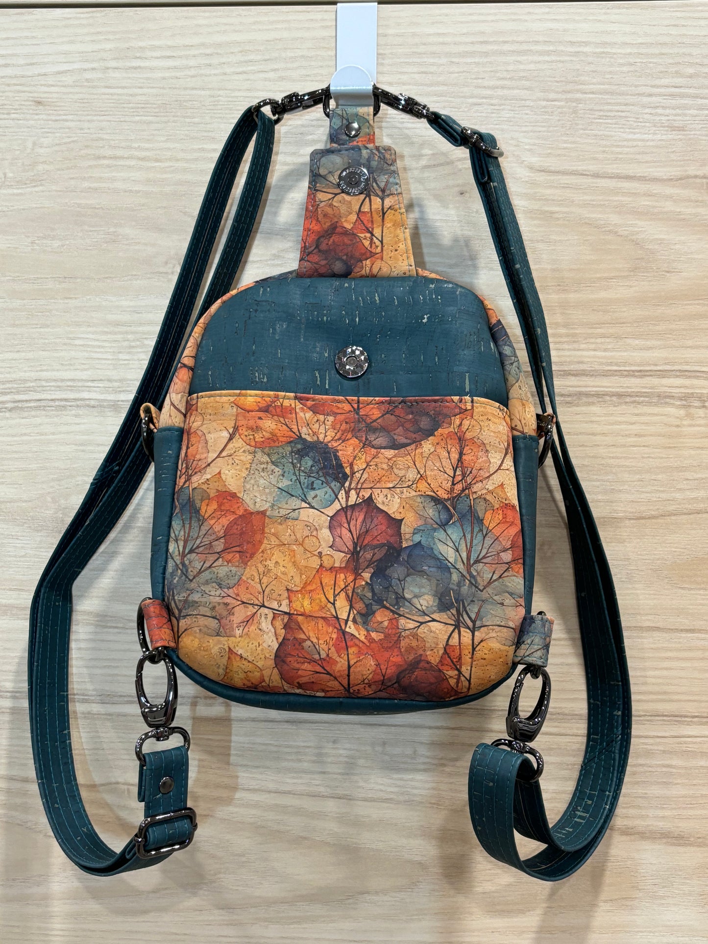 Kandou Convertible Back Pack in Cork