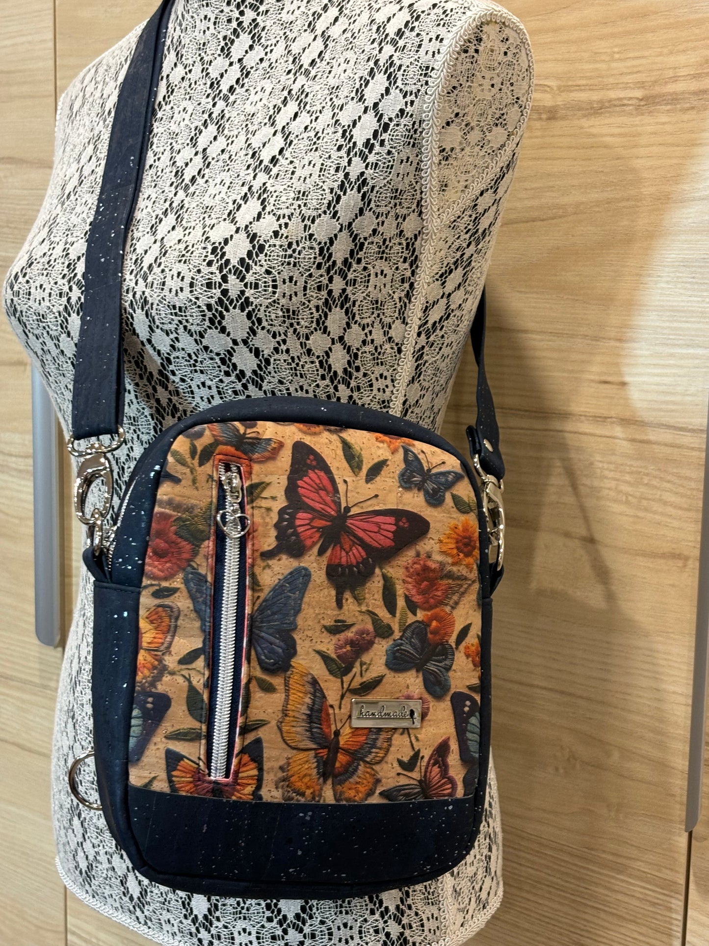 Kandou Convertible Back Pack in Cork