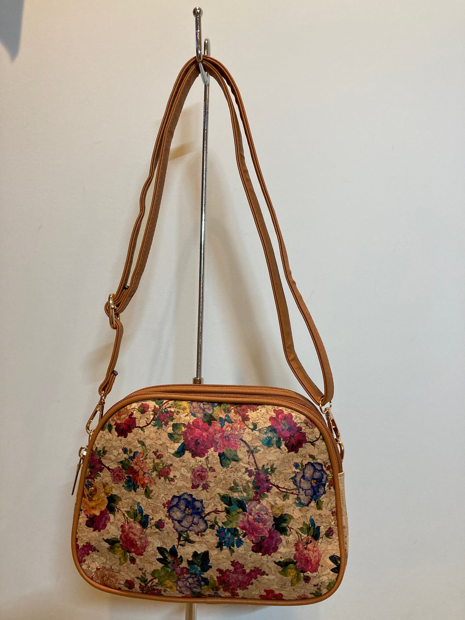 Cork Lady's Half-Moon Crossbody Bag with Floral Print BAGD-508 – MB Cork