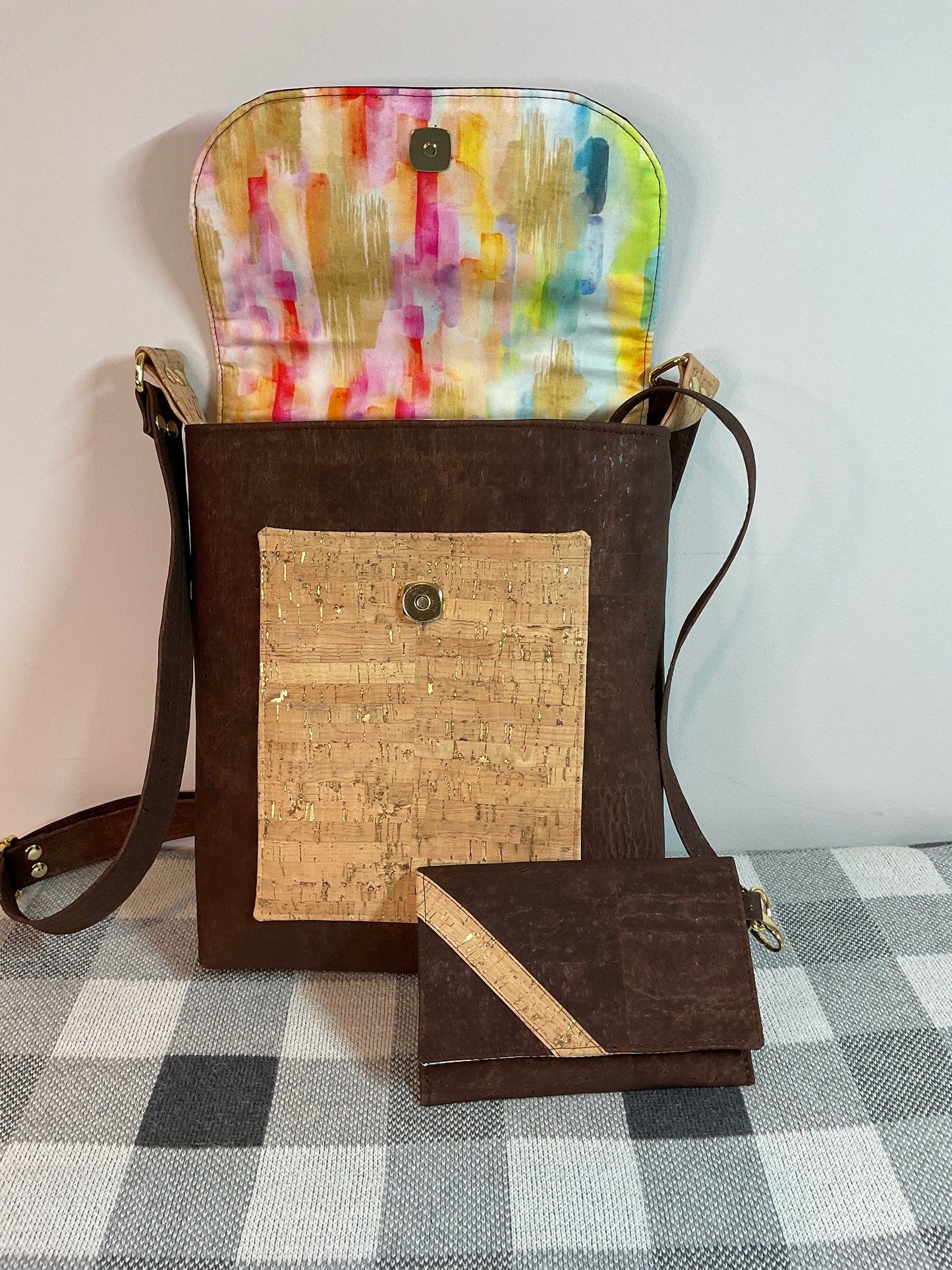 Anti-Theft Crossbody Bag & Purse in CORK
