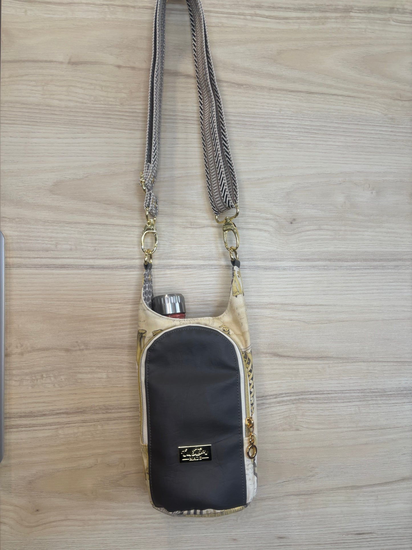 H20 2GO - Water Bottle Carrier/Sling Bag