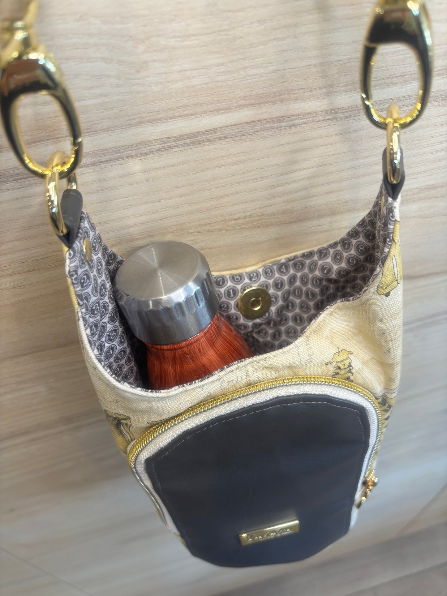 H20 2GO - Water Bottle Carrier/Sling Bag