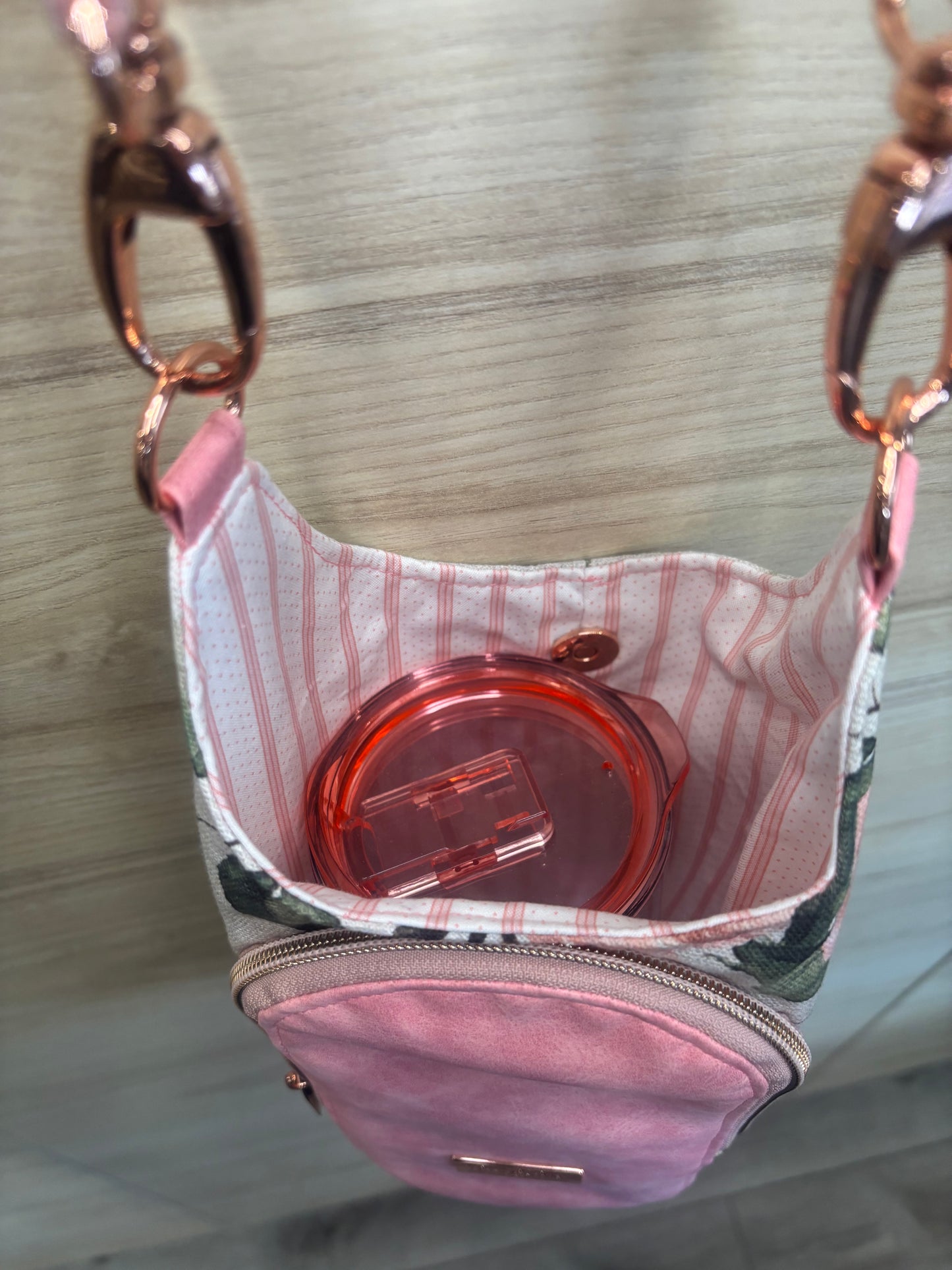 H20 2GO - Water Bottle Carrier/Sling Bag