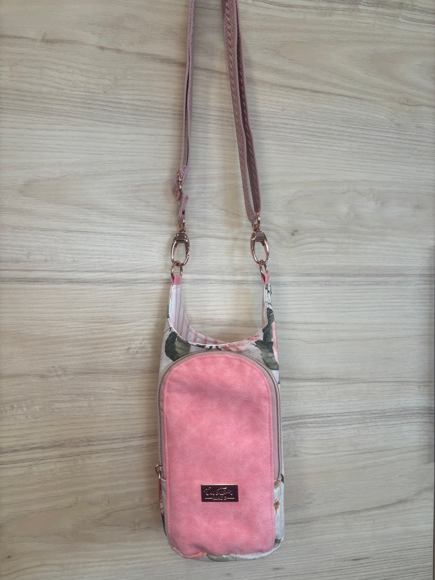 H20 2GO - Water Bottle Carrier/Sling Bag