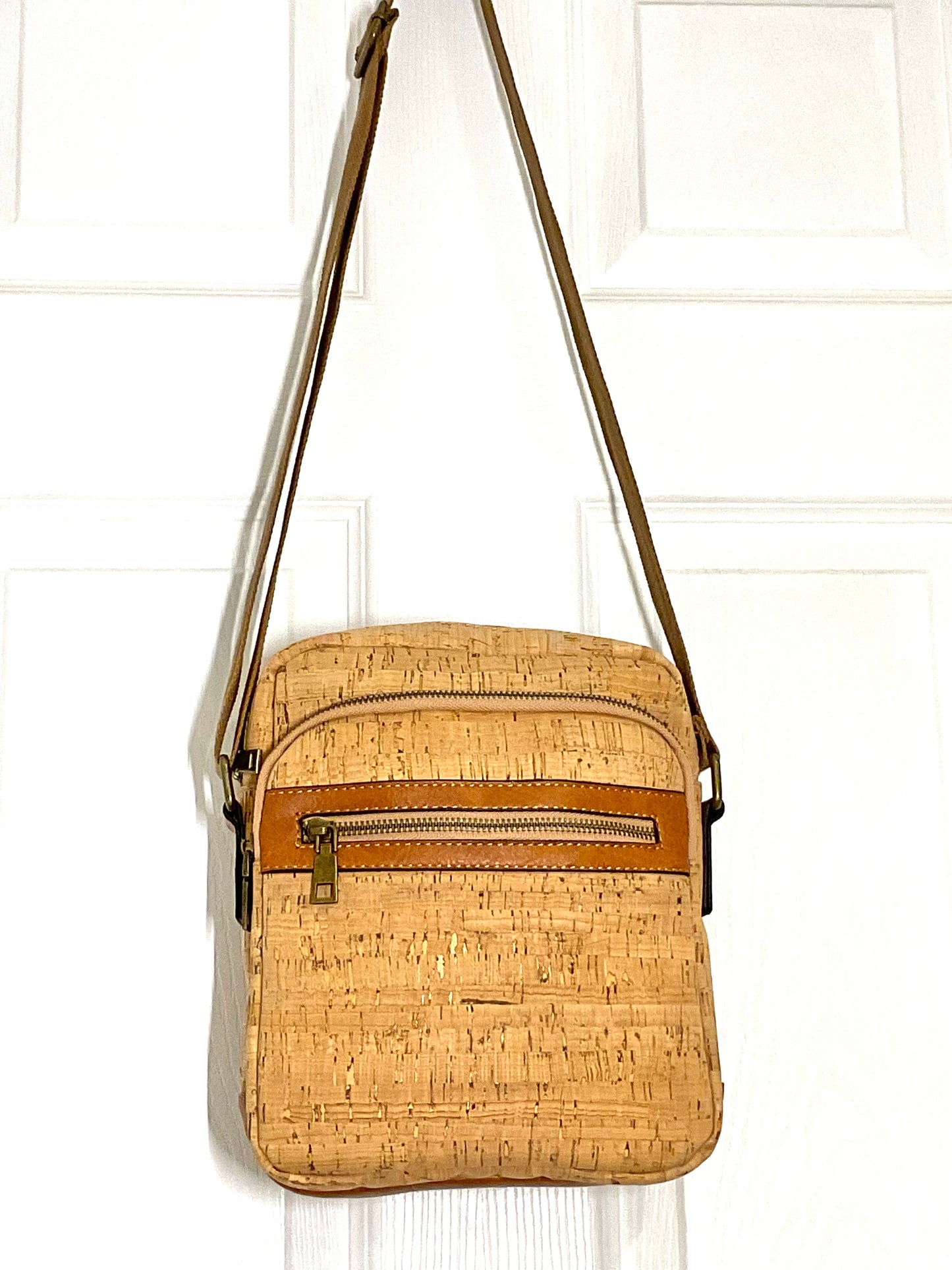 Carrie - Cork Cross Body Purse - Natural