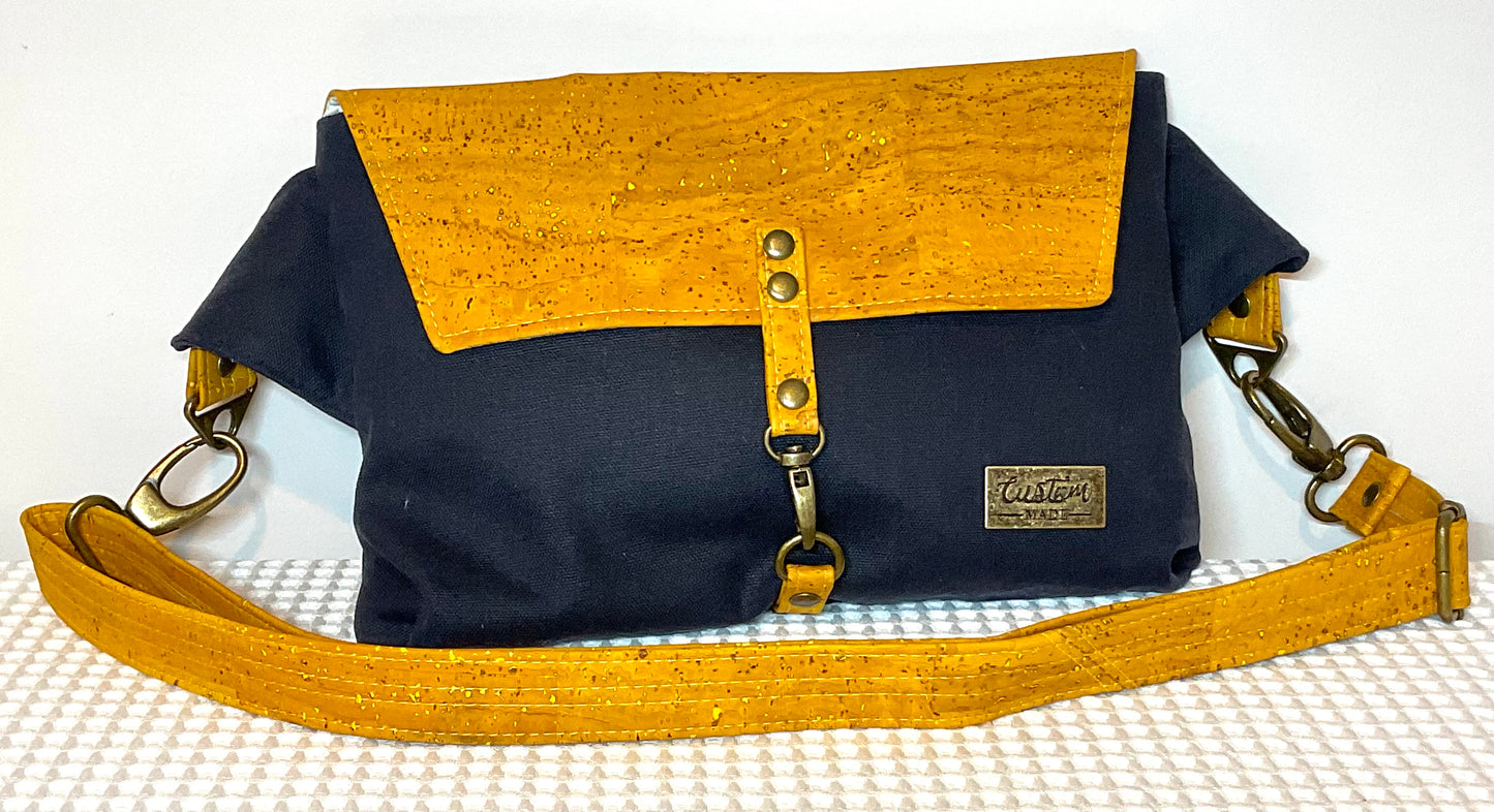 Haralson Hip Bag - Cork/Waxed Canvas