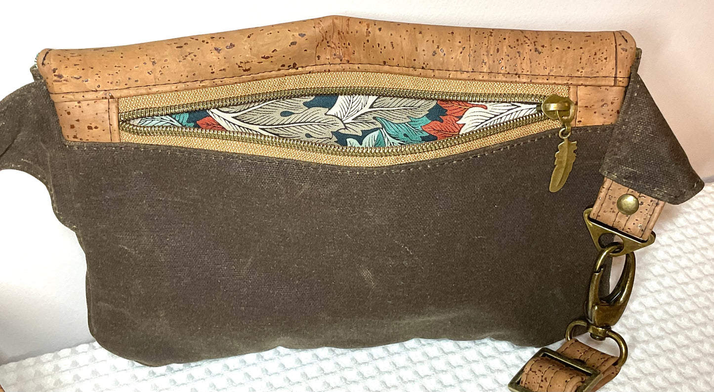 Haralson Hip Bag - Cork/Waxed Canvas