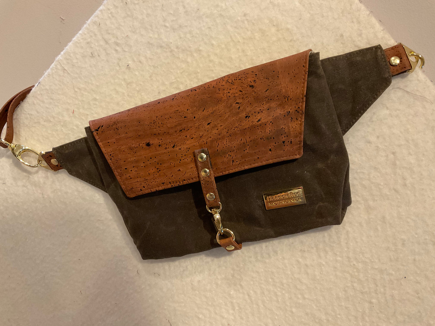 Haralson Hip Bag - Cork/Waxed Canvas