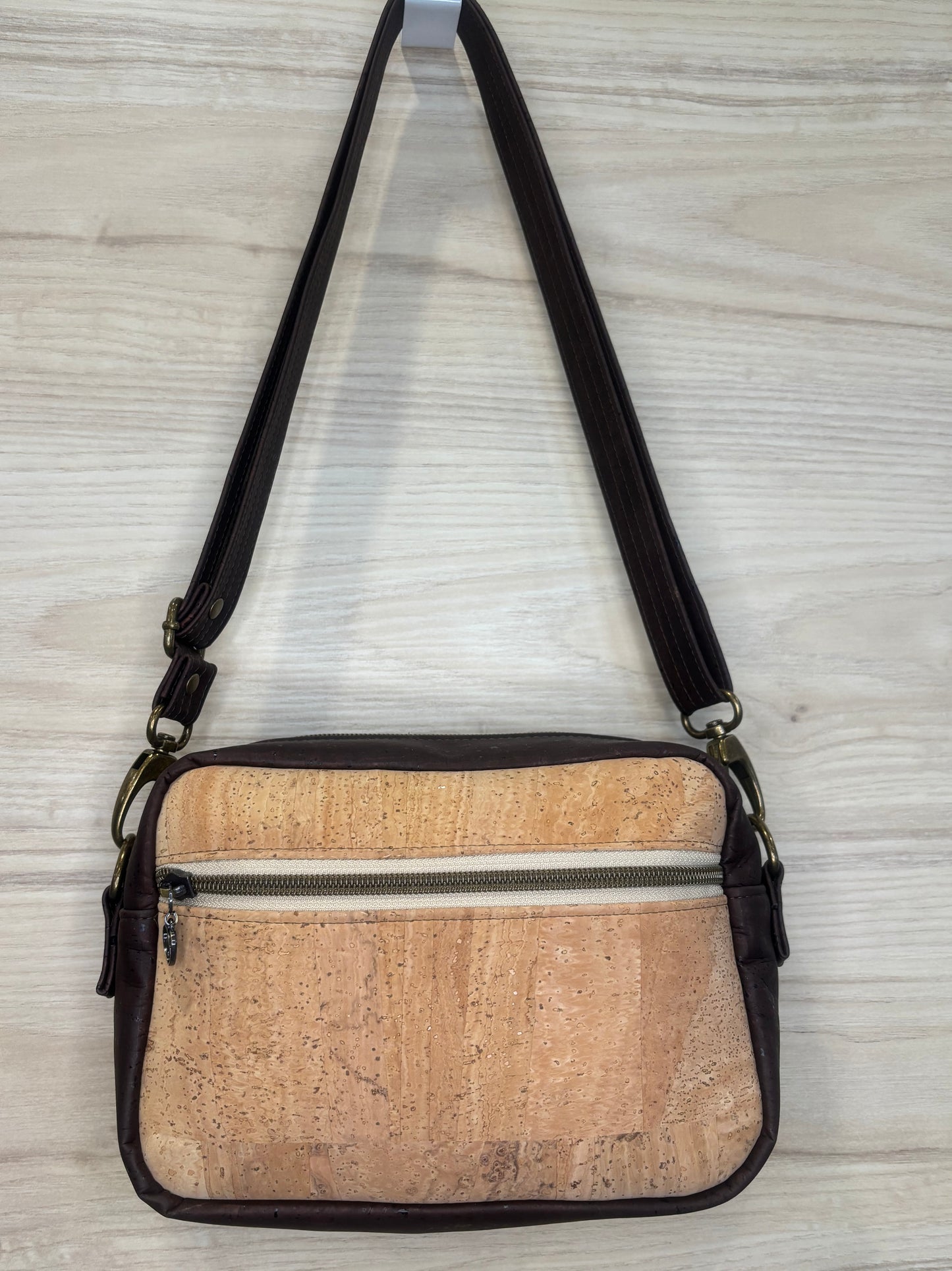 Rayna 2.0 Crossbody Bag - CORK