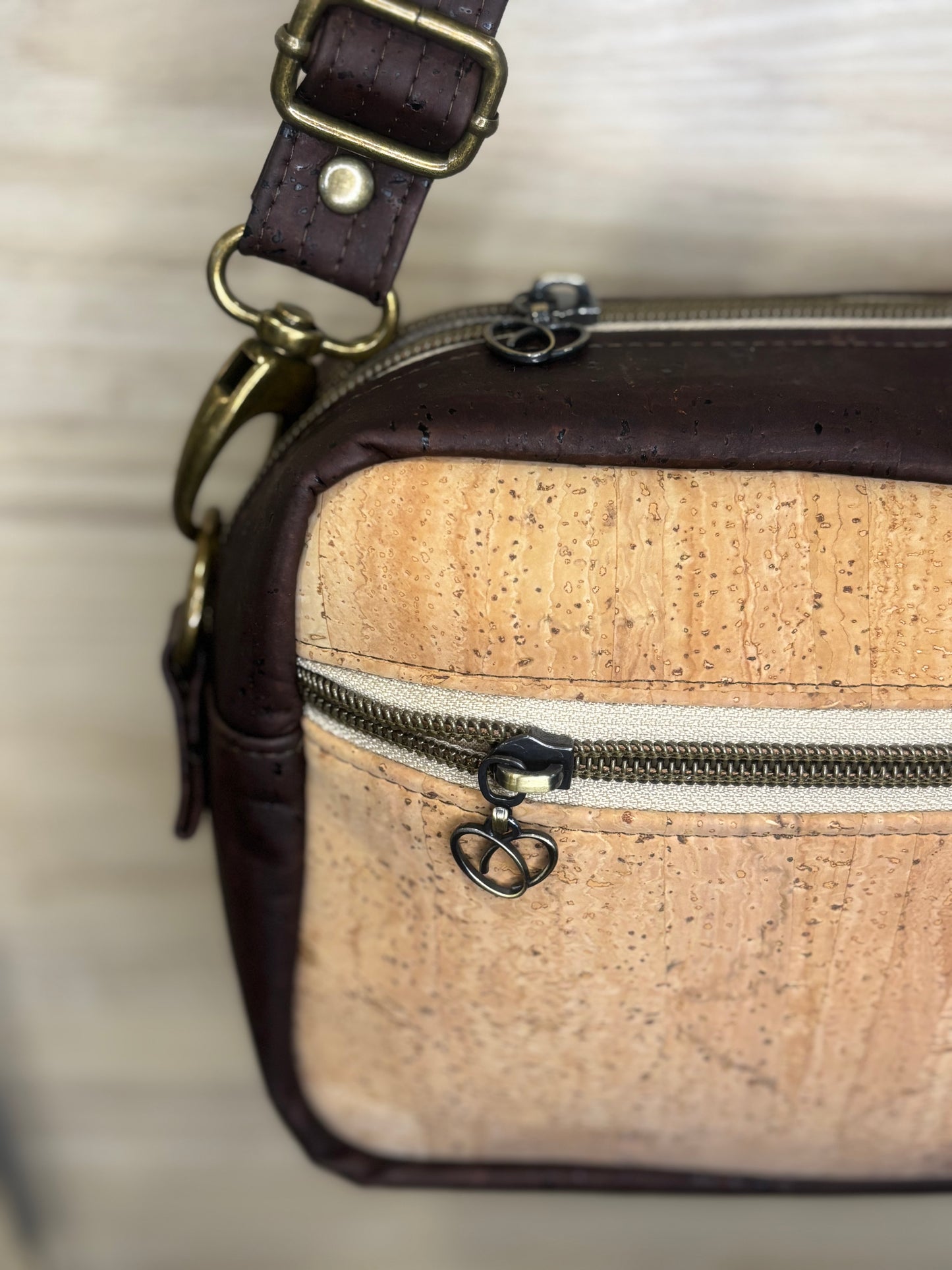 Rayna 2.0 Crossbody Bag - CORK