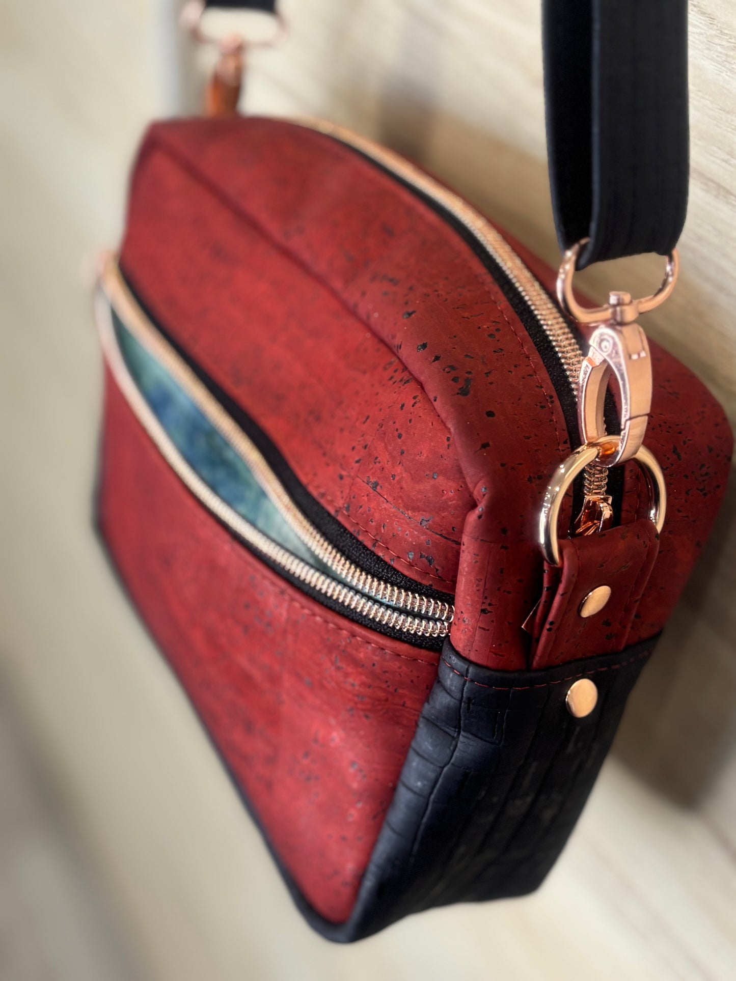 Rayna 2.0 Crossbody Bag - CORK