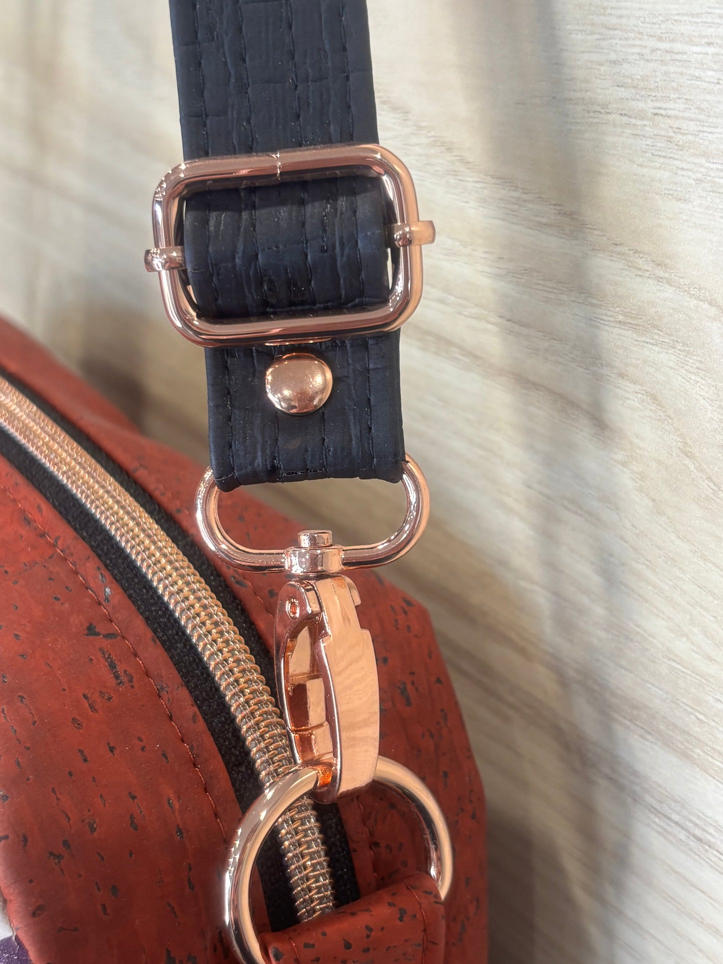 Rayna 2.0 Crossbody Bag - CORK