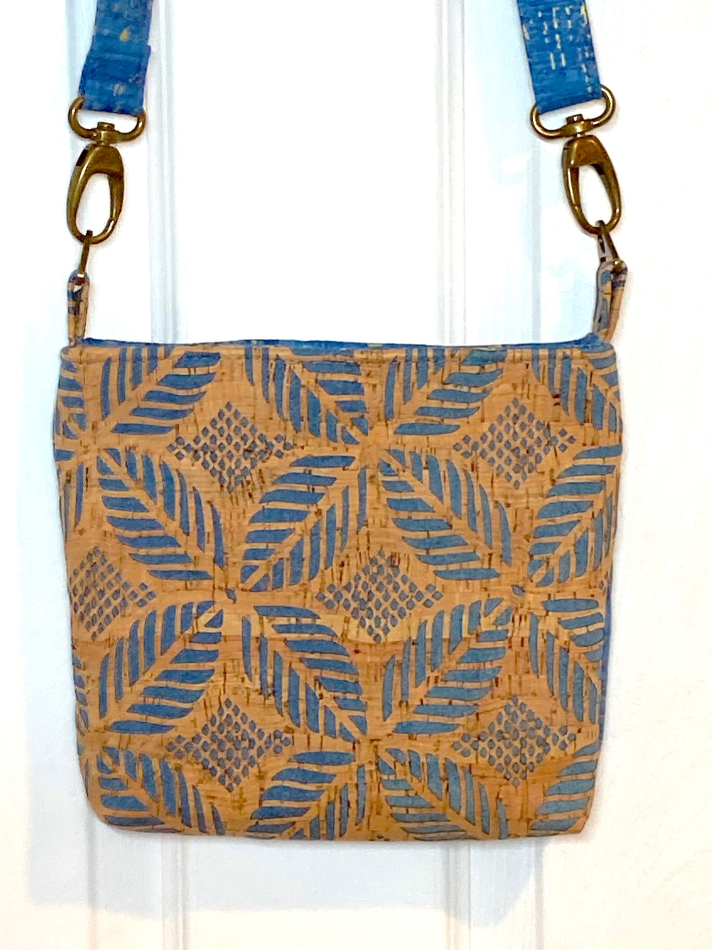 Cork Criss Cross Crossbody Bag